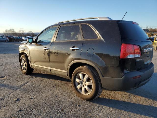 Photo 2 from auction – 2013 KIA SORENTO LX with VIN 5XYKTDA68DG411995