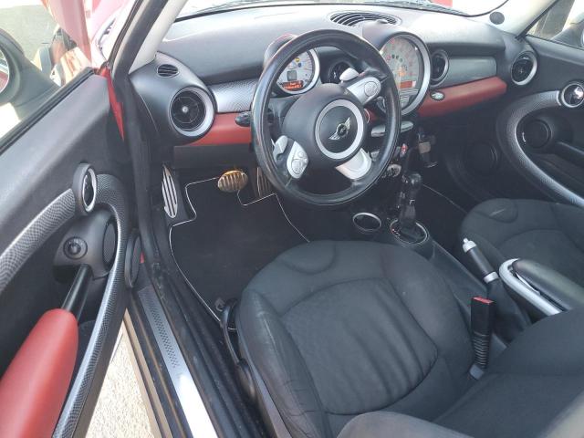 Photo 8 from auction – 2009 MINI COOPER COU with VIN WMWMF73579TW82190