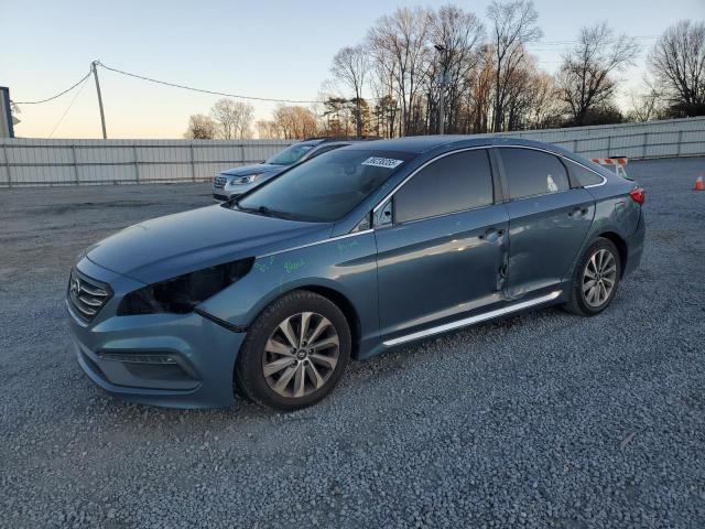 HYUNDAI SONATA SPO 2015 with VIN 5NPE34AF9FH110239 - Photo from auction