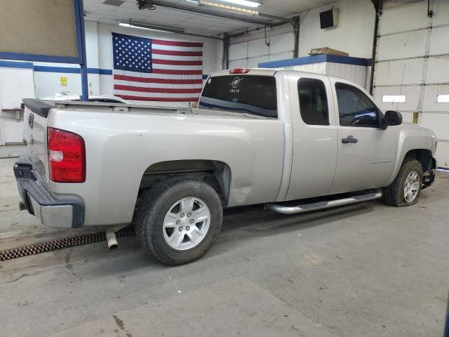 Photo 3 from auction – 2007 CHEVROLET SILVERADO with VIN 1GCEK19C37Z636257