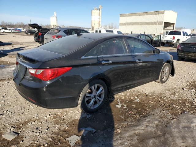 Photo 3 from auction – 2011 HYUNDAI SONATA SE with VIN 5NPEC4AC7BH062465