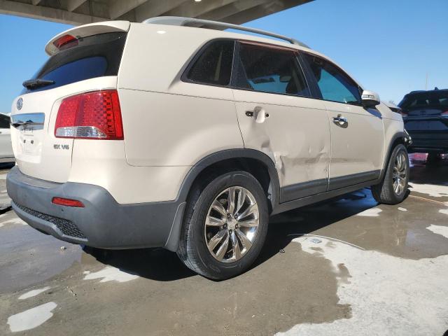 Photo 3 from auction – 2011 KIA SORENTO EX with VIN 5XYKU4A23BG053258