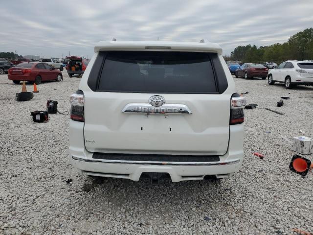 Photo 6 from auction – 2018 TOYOTA 4RUNNER SR with VIN JTEZU5JR3J5178409