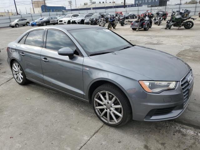 Снимка 4 от търг – 2016 AUDI A3 PREMIUM с VIN WAUA7GFF8G1052515
