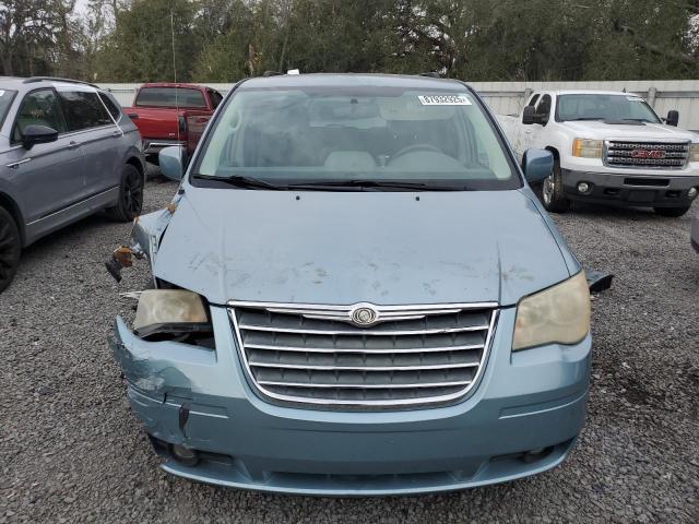 Photo 5 from auction – 2010 CHRYSLER TOWN & COU with VIN 2A4RR5D11AR492374