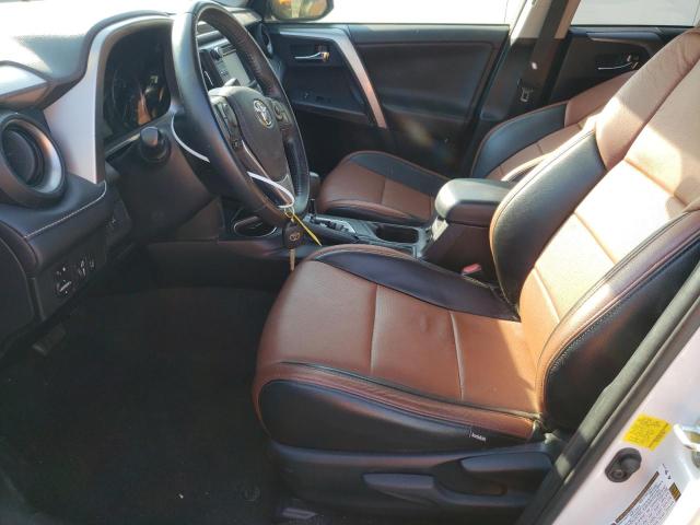 Photo 7 from auction – 2017 TOYOTA RAV4 XLE with VIN JTMRFREV0HJ708947