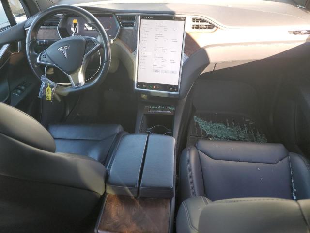 Photo 8 from auction – 2017 TESLA MODEL X with VIN 5YJXCBE27HF078316