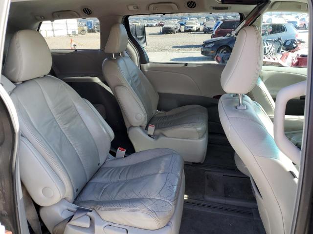 Photo 11 from auction – 2011 TOYOTA SIENNA XLE with VIN 5TDDK3DC6BS024708