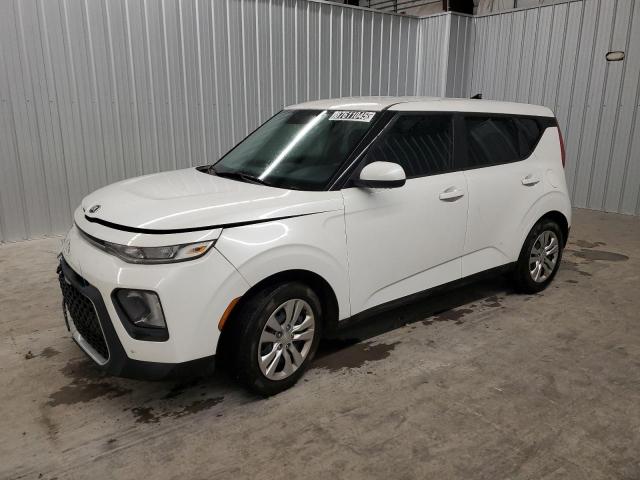 KIA SOUL LX 2021 with VIN KNDJ23AU1M7127032 - Photo from auction
