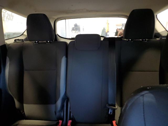 Photo 10 from auction – 2016 FORD ESCAPE S with VIN 1FMCU0F70GUA73390