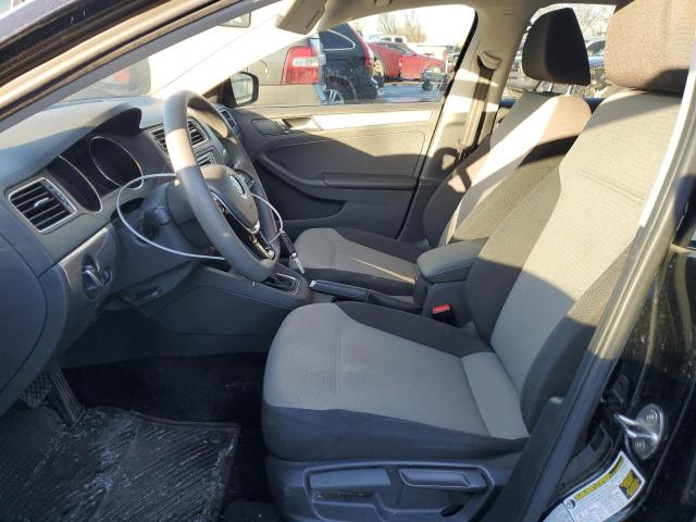 Photo 7 from auction – 2017 VOLKSWAGEN JETTA S with VIN 3VW2B7AJ3HM294955