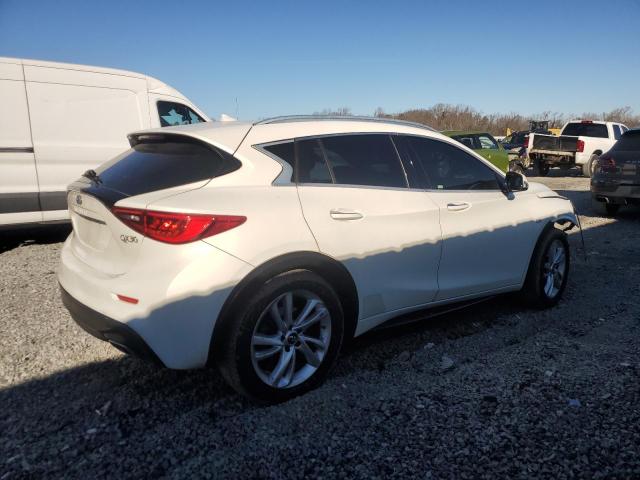 Photo 3 from auction – 2017 INFINITI QX30 BASE with VIN SJKCH5CP4HA029323