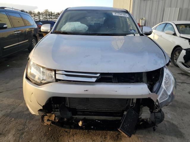 Photo 5 from auction – 2015 MITSUBISHI OUTLANDER with VIN JA4AZ3A39FZ005801