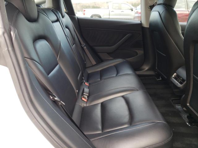 Photo 10 from auction – 2018 TESLA MODEL 3 with VIN 5YJ3E1EA2JF038810
