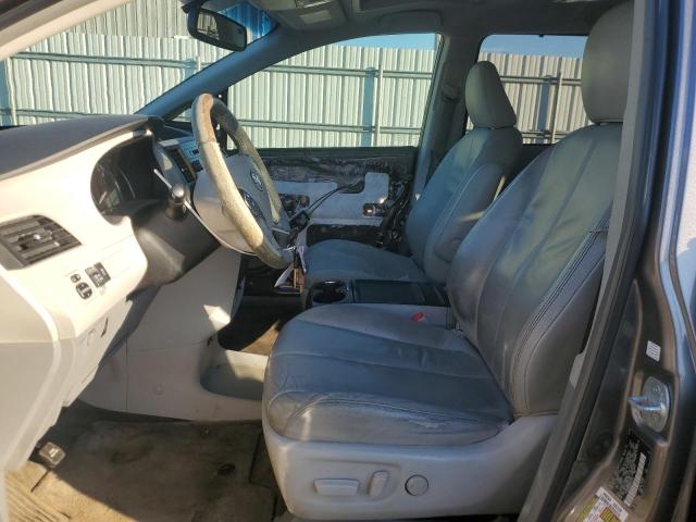 Photo 7 from auction – 2013 TOYOTA SIENNA XLE with VIN 5TDYK3DC3DS345450