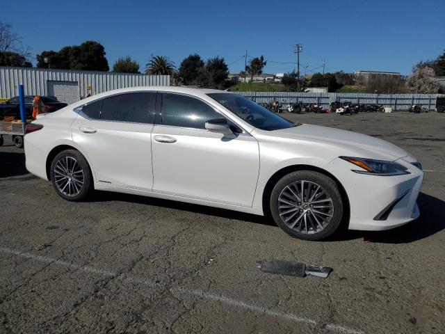 Photo 4 from auction – 2022 LEXUS ES 300H BA with VIN 58ADA1C10NU013702