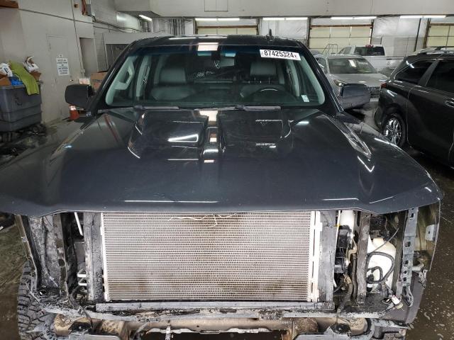Photo 5 from auction – 2018 CHEVROLET SILVERADO with VIN 3GCUKREC3JG258674