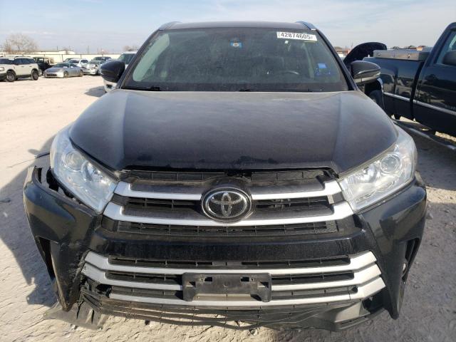 Photo 5 from auction – 2019 TOYOTA HIGHLANDER with VIN 5TDKZRFH0KS335761