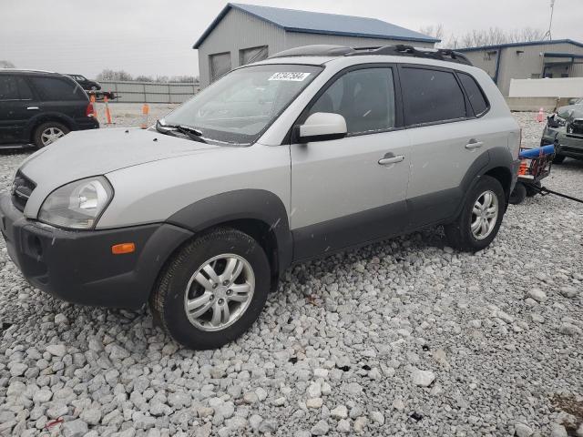 HYUNDAI TUCSON SE 2008 with VIN KM8JN12D28U765643 - Photo from auction