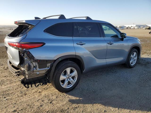 Photo 3 from auction – 2022 TOYOTA HIGHLANDER with VIN 5TDBZRBH9NS220795