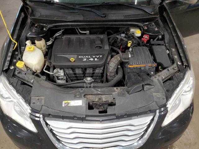 Photo 11 from auction – 2013 CHRYSLER 200 LX with VIN 1C3CCBAB3DN761358