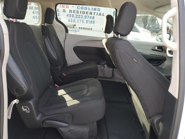 Photo 11 from auction – 2023 CHRYSLER VOYAGER LX with VIN 2C4RC1CGXPR567989
