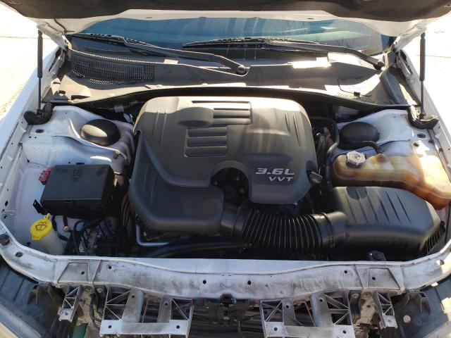 Photo 11 from auction – 2014 CHRYSLER 300 S with VIN 2C3CCABG5EH119271