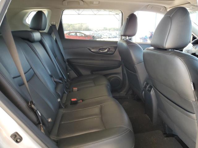 Photo 11 from auction – 2018 NISSAN ROGUE S with VIN 5N1AT2MT2JC808812