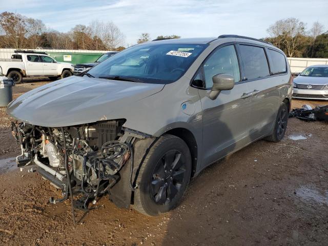 CHRYSLER PACIFICA H 2020 with VIN 2C4RC1H78LR277804 - Photo from auction