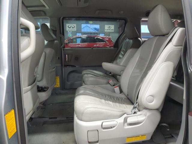 Photo 11 from auction – 2011 TOYOTA SIENNA XLE with VIN 5TDDK3DC6BS017693