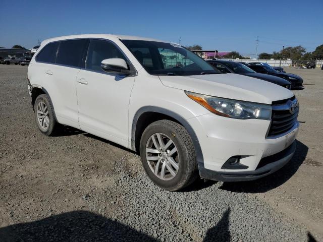 Photo 4 from auction – 2015 TOYOTA HIGHLANDER with VIN 5TDZARFH6FS013296