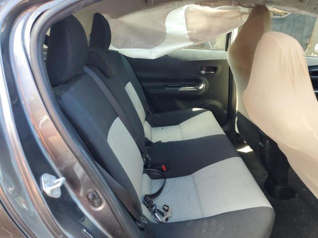 Photo 10 from auction – 2015 TOYOTA PRIUS C with VIN JTDKDTB38F1580381