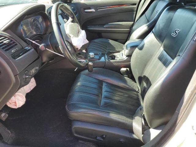 Photo 7 from auction – 2019 CHRYSLER 300 S with VIN 2C3CCABGXKH565993