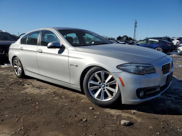 Photo 4 from auction – 2016 BMW 528 XI with VIN WBA5A7C54GG145236
