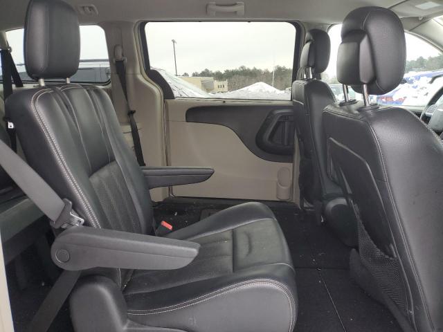 Photo 11 from auction – 2013 CHRYSLER TOWN & COU with VIN 2C4RC1CG3DR589778