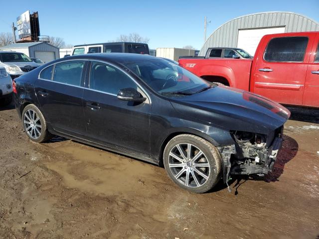 Photo 4 from auction – 2016 VOLVO S60 PLATIN with VIN LYV402FM6GB093689