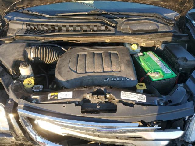 Photo 12 from auction – 2016 CHRYSLER TOWN & COU with VIN 2C4RC1BG2GR284150