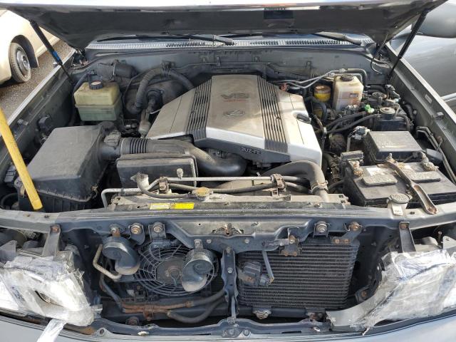 Фото 12 с аукциона – 2001 LEXUS LX 470 с VIN JTJHT00W313502674