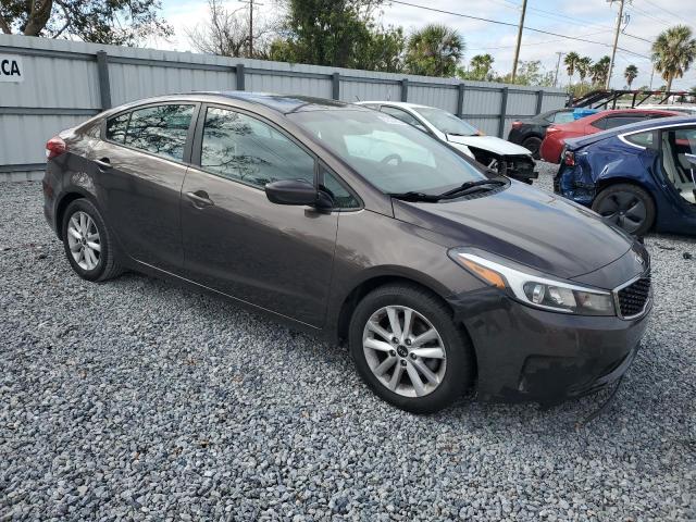 Photo 4 from auction – 2017 KIA FORTE LX with VIN 3KPFL4A77HE006823