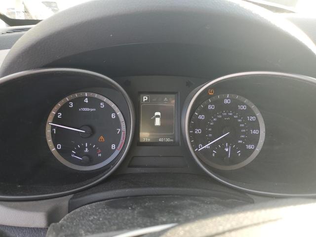 Photo 9 from auction – 2018 HYUNDAI SANTA FE S with VIN 5NMZU3LB6JH102544