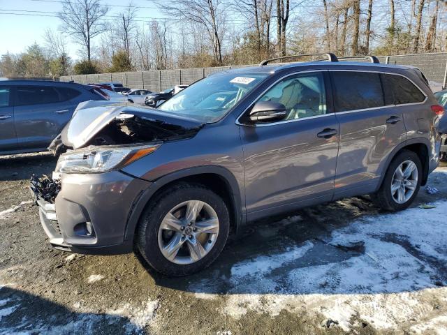TOYOTA HIGHLANDER 2018 with VIN 5TDDZRFH9JS809701 - Photo from auction