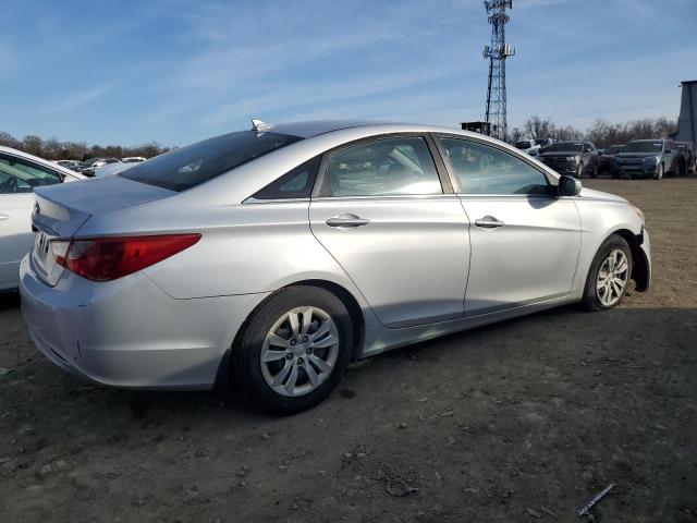 Photo 3 from auction – 2012 HYUNDAI SONATA GLS with VIN 5NPEB4AC5CH321068