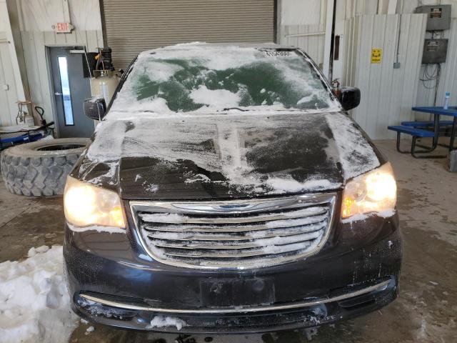 Photo 5 from auction – 2014 CHRYSLER TOWN & COU with VIN 2C4RC1BG0ER348019