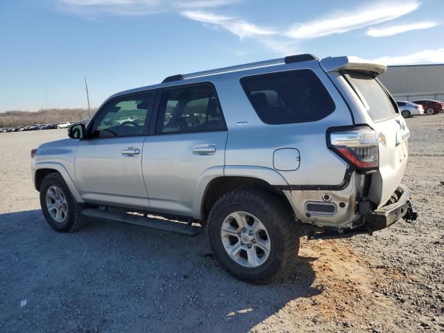 Photo 2 from auction – 2022 TOYOTA 4RUNNER SR with VIN JTEFU5JR8N5254604