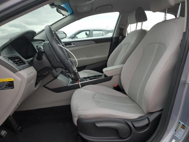 Photo 7 from auction – 2017 HYUNDAI SONATA SE with VIN 5NPE24AF2HH595071