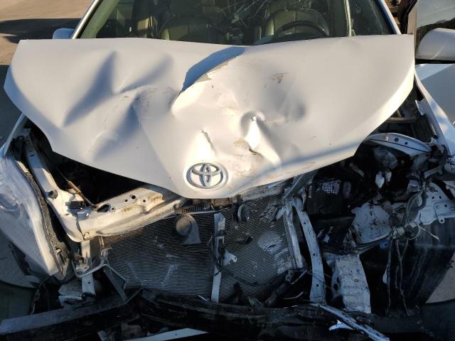 Photo 12 from auction – 2012 TOYOTA SIENNA XLE with VIN 5TDDK3DC9CS047238