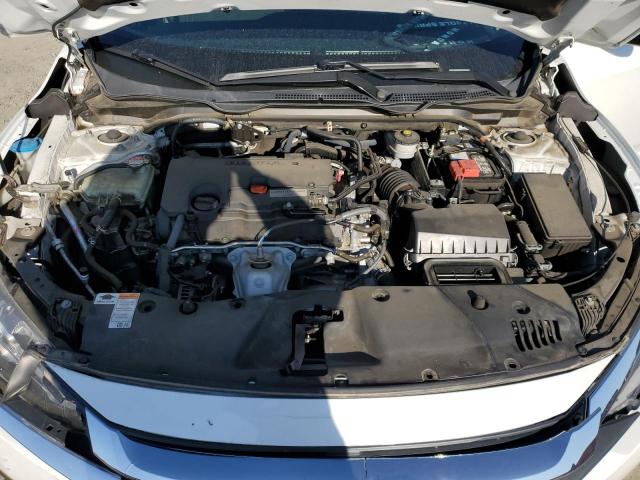 Photo 11 from auction – 2018 HONDA CIVIC EX with VIN 19XFC2F76JE202366