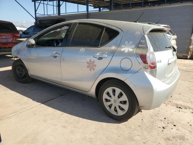 Photo 2 from auction – 2013 TOYOTA PRIUS C with VIN JTDKDTB30D1555908