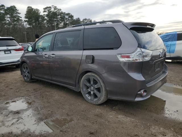 Photo 2 from auction – 2016 TOYOTA SIENNA SE with VIN 5TDXK3DC3GS742964