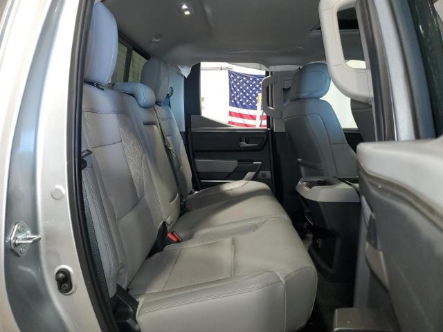 Photo 10 from auction – 2022 TOYOTA TUNDRA DOU with VIN 5TFJA5DA2NX036241